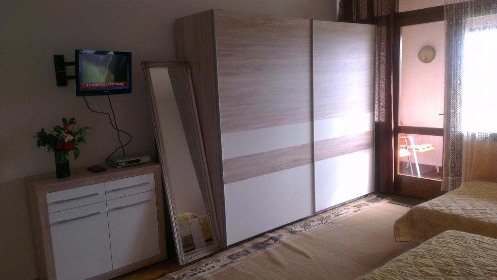 Rooms Krnic Šibenik Eksteriør bilde