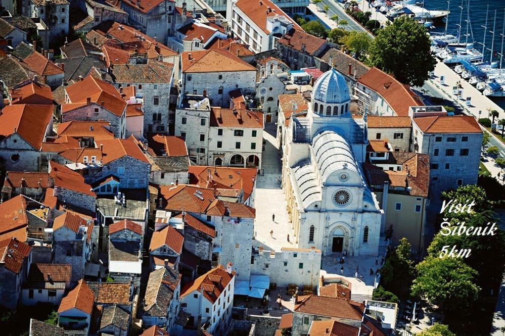Rooms Krnic Šibenik Eksteriør bilde